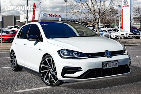 White 2018 Volkswagen Golf Hatchback R