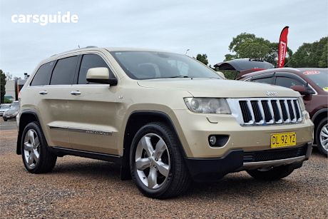 Gold 2012 Jeep Grand Cherokee Wagon Limited (4X4)