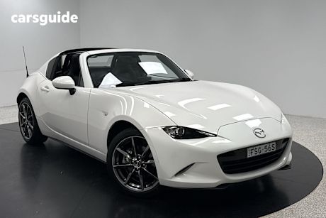 White 2017 Mazda MX-5 Convertible Roadster Gt