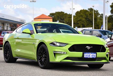 Green 2020 Ford Mustang Fastback Gt 5.0 V8