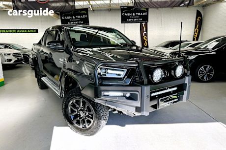 Grey 2024 Toyota Hilux Double Cab Pick Up Sr 48V (4X4)