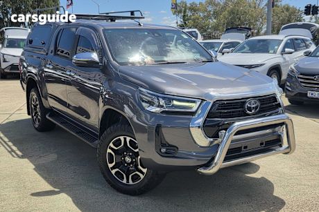 Grey 2020 Toyota Hilux Double Cab Pick Up Sr5 (4X4)