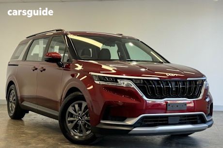 Red 2023 Kia Carnival Wagon S