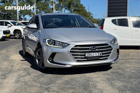 Silver 2015 Hyundai Elantra Sedan Active