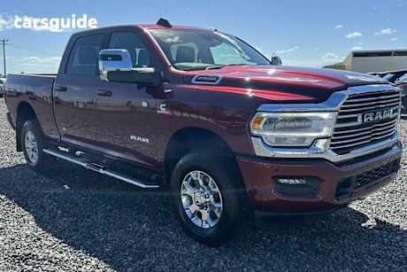 White 2024 RAM 2500 Crew Cab Utility Laramie (4X4)