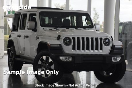 Silver 2023 Jeep Wrangler Unlimited Hardtop Overland (4X4)