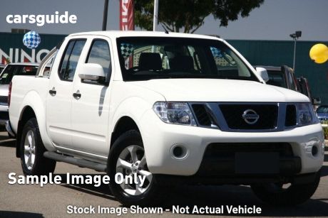 White 2013 Nissan Navara Dual Cab Pick-up ST (4X4)