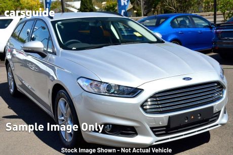 Silver 2015 Ford Mondeo Wagon Ambiente
