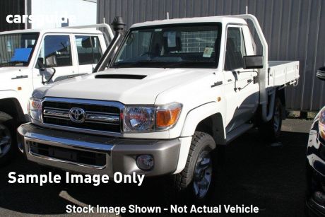 White 2013 Toyota Landcruiser Cab Chassis GXL (4X4)