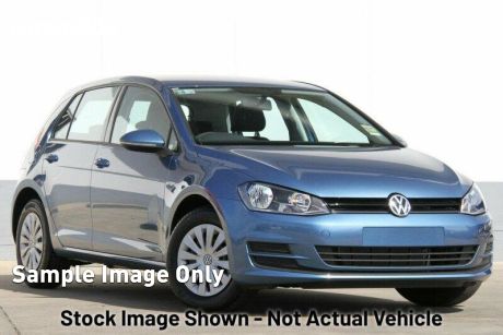Blue 2015 Volkswagen Golf Hatchback 90 TSI