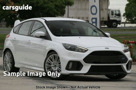 White 2017 Ford Focus Hatchback RS