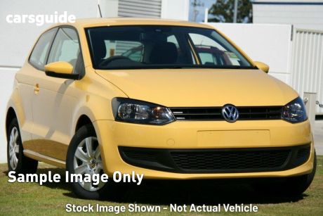 Yellow 2011 Volkswagen Polo Hatchback Trendline