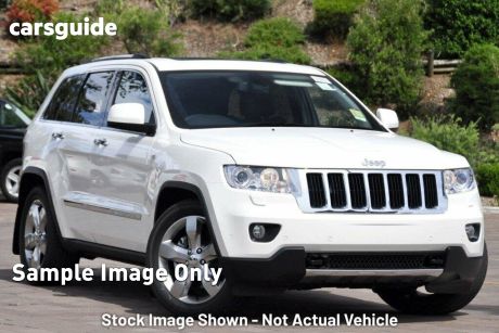 White 2011 Jeep Grand Cherokee Wagon Limited (4X4)