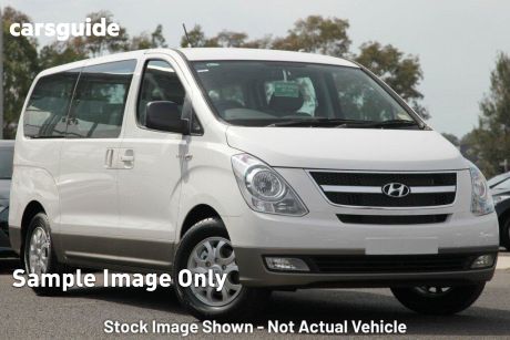 White 2012 Hyundai Imax Wagon