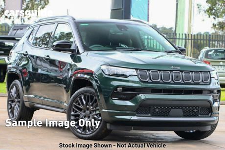Green 2022 Jeep Compass Wagon S-Limited (4X4)