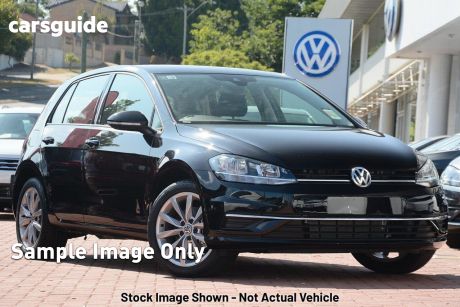 Black 2019 Volkswagen Golf Hatchback 110 TSI Comfortline