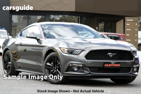 Green 2016 Ford Mustang Coupe Fastback 2.3 Gtdi