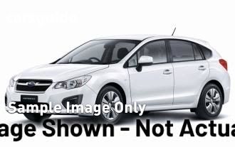 White 2014 Subaru Impreza Hatchback 2.0I (awd)