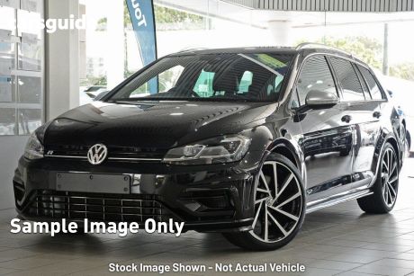 Black 2019 Volkswagen Golf Wagon R