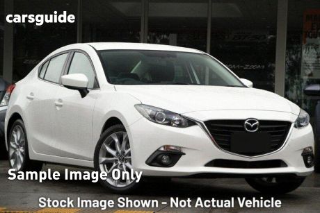White 2014 Mazda 3 Sedan SP25