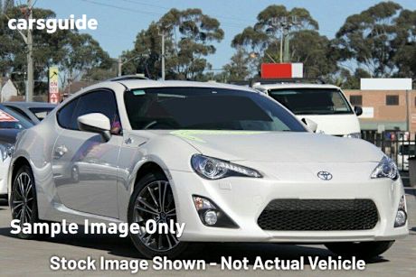 White 2012 Toyota 86 Coupe GTS