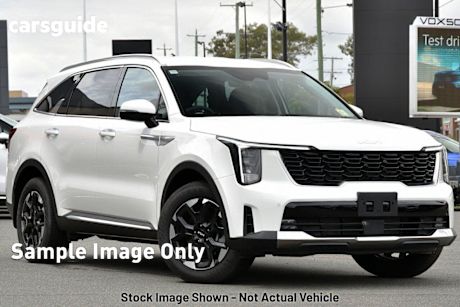 White 2025 Kia Sorento Wagon Sport 7 Seat