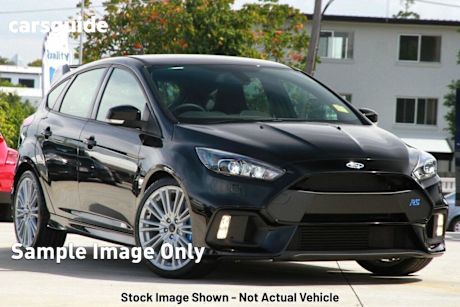 White 2016 Ford Focus Hatchback RS