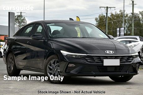 Black 2025 Hyundai I30 Sedan HEV 1.6P DCT
