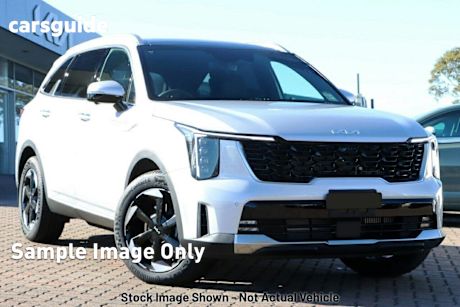 Silver 2024 Kia Sorento Wagon GT-Line HEV AWD