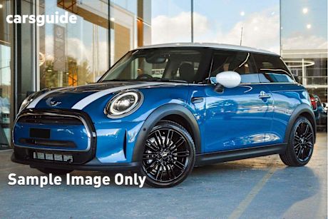 Blue 2023 Mini Cooper Hatchback Classic 3D Hatch