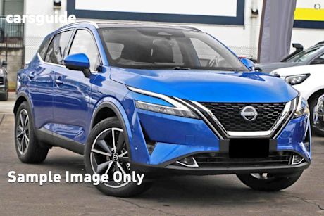 Blue 2024 Nissan Qashqai Wagon TI