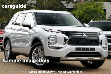 White 2024 Mitsubishi Outlander Wagon LS 7 Seat (2WD)