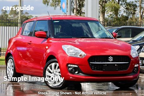 White 2023 Suzuki Swift Hatchback GL Navi