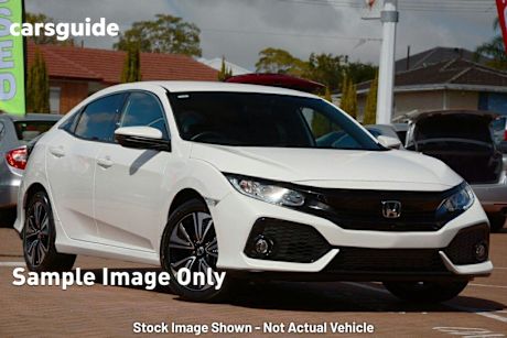 White 2019 Honda Civic Hatchback Vti-L
