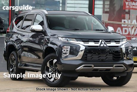 Grey 2024 Mitsubishi Pajero Sport Wagon Exceed (4Wd) 7 Seat