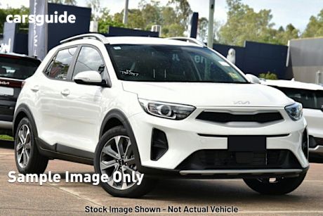 White 2025 Kia Stonic Wagon Sport