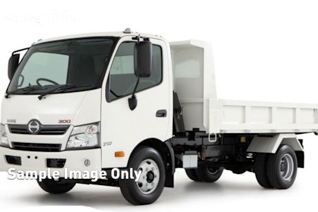 2025 Hino 300 Tipper 717 3430 Wide