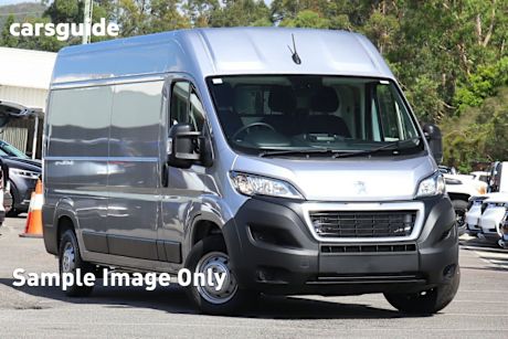 2025 Peugeot Boxer Van Pro LWB