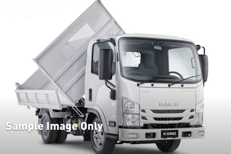 2025 Isuzu NMR Tri-tipper 60/45-150