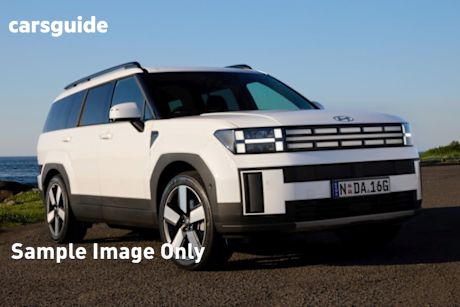 White 2025 Hyundai Santa FE Wagon (7 Seat) (Awd)