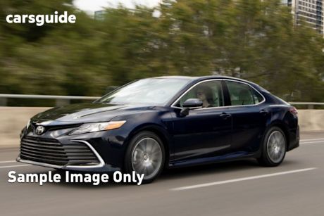 White 2024 Toyota Camry Sedan Sl Hybrid