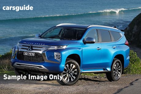 Grey 2024 Mitsubishi Pajero Sport Wagon Exceed (4Wd) 7 Seat