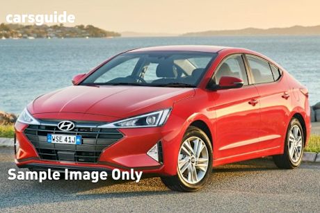 White 2019 Hyundai Elantra Sedan Go Smartsense