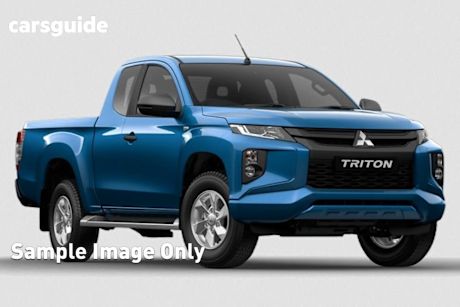 Silver 2024 Mitsubishi Triton Club Cab Pickup Glx+ (4X4)