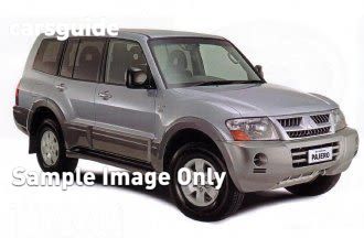 White 2005 Mitsubishi Pajero Wagon Gls Lwb (4X4)