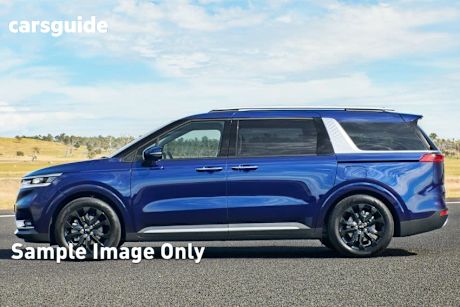 White 2022 Kia Carnival Wagon S
