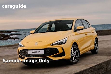 White 2025 MG MG3 Hatchback Excite