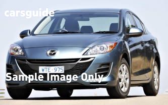 Grey 2013 Mazda 3 Hatchback Neo