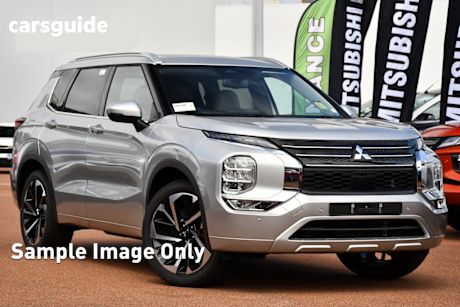 2025 Mitsubishi Outlander Wagon Exceed 7 Seat (Awd)