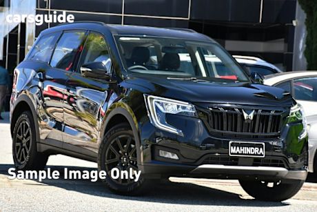 2025 Mahindra XUV700 Wagon Black Edition